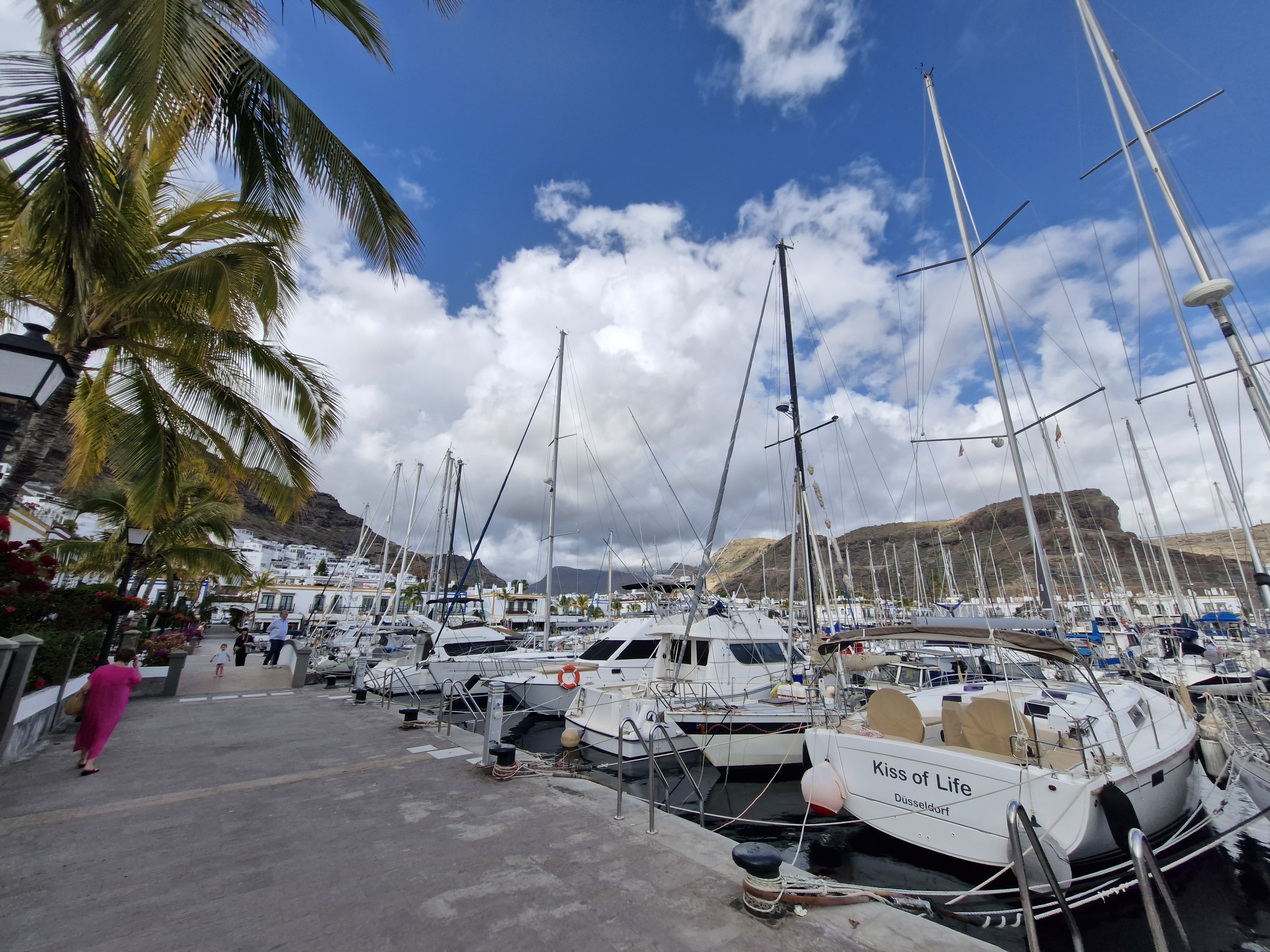 Puerto de Mogán — marina with yachts